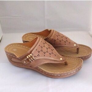 Elegant Tan Women's Sandals